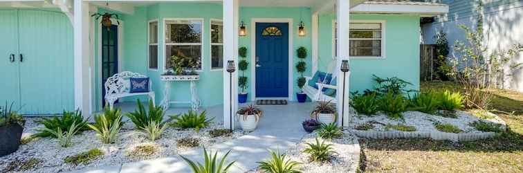 Others Dreamy Palm Harbor Cottage, Steps to Crystal Beach