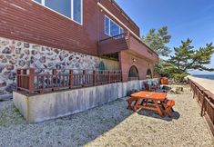 其他 2 Beachfront Wading River Home w/ Deck & Grill!