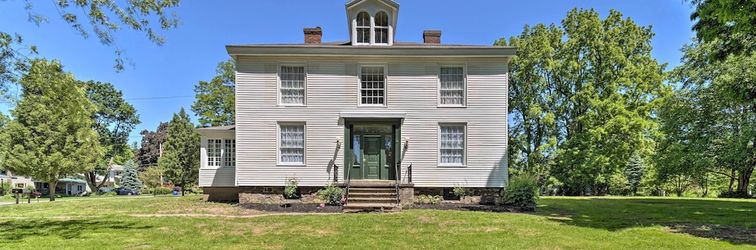 其他 Sodus Point Historic Home ~ 1/2 Mi to Sodus Bay!