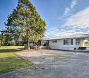 Others 7 Palatka Hideaway w/ Fireplace & Private Porch