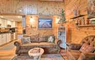 Lainnya 4 Pet-friendly Adirondack Cabin w/ On-site Lake