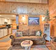 Lainnya 4 Pet-friendly Adirondack Cabin w/ On-site Lake