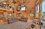 อื่นๆ 5 Luxe Lodge in the Tetons for Large Group Retreats!