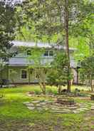 Imej utama Lakeside Haven w/ Private Dock: Fish & Swim!