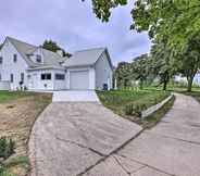 Khác 3 Sheboygan Home w/ Views of Lake & Lighthouse!