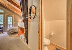 อื่นๆ 7 Mountain Chalet w/ Hot Tub by Cle Elum Lake!