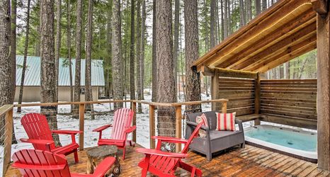 อื่นๆ 2 Mountain Chalet w/ Hot Tub by Cle Elum Lake!