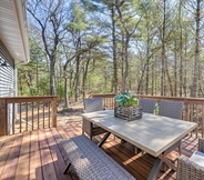 Others 7 Chic Wisconsin Retreat w/ Deck, Grill & Fire Pit!