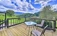 Khác 2 Secluded Mountain City Home w/ Deck & Views!