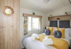 Others 3 Caban Cwtch