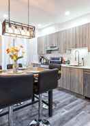 Imej utama Lovely Condo near Dtown Montreal- 4404