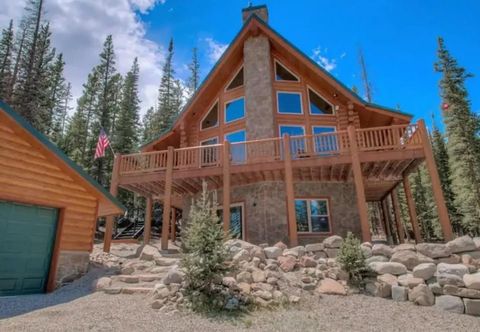 Others Mountain Gem Lodge 3 Acres Hot Tub Luxurious Pet Friendly Garage