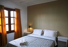 其他 6 Stone Wall Cottages