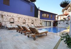 Others 6 Bright Flat with Cute Balcony- PETUNYA