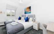 Lain-lain 4 2 Bdrm Penthouse with parking Wycombe