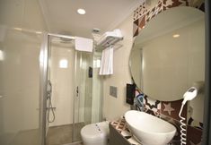 Khác 6 Modern Flat near Hadrian’s Gate -BAS