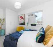Khác 3 Ewell Modern Design 2 Bedroom Apartment