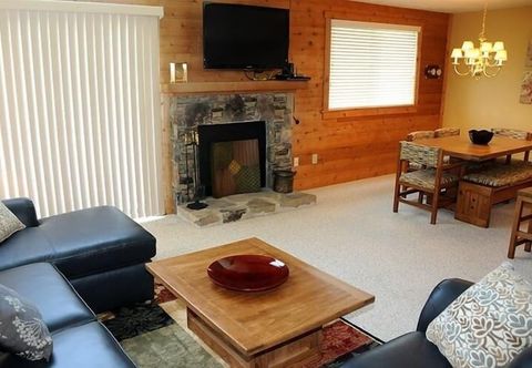 Others Seven Springs Sunridge 3 BR Condo, Pet Friendly! by RedAwning - Save 10% on 3 Nights, 15% on 5 Nights!