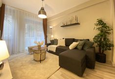 Others 5 Exquisite and Spacious Flat in Central Sisli