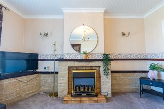 Lain-lain 4 Melrose 1