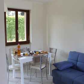 Room 1 维罗纳的Case Cosi - Appartament0 8, 伊索拉里扎 Apartments