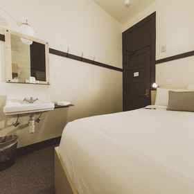 Room 1 โรงแรมสังคม พอร์ตแลนด์, โรงแรม & ที่พัก Oregon Zoo