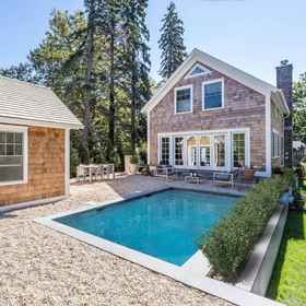 Primary image 1 Heated Pool Grill Breakwater by Rovetravel, Suffolk County Hotels