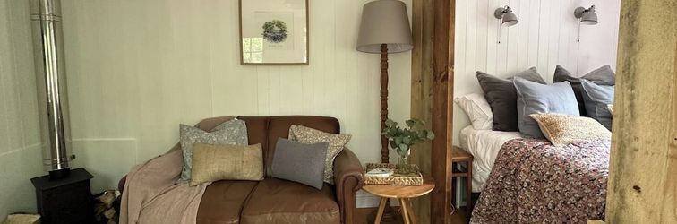 Lain-lain Shepherd's Hut - Sleeps 2 - Pet Friendly - Parking