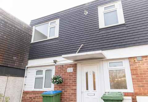 Others Immaculate 4-bed House in Southampton