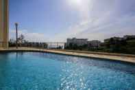 อื่นๆ Atlantic Ocean Pool Apartment