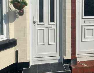 Lainnya 2 Charming 2-bed House in Wavertree Liverpool