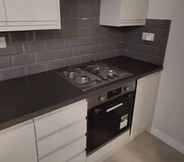 Others 6 New Refurb 2-bed Apartment in London