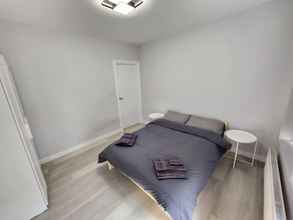 Lainnya 4 New Refurb 2-bed Apartment in London