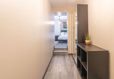 Others 2 Woodbury 2-3