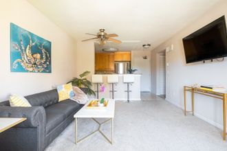 Others 4 La Jolla UTC 42