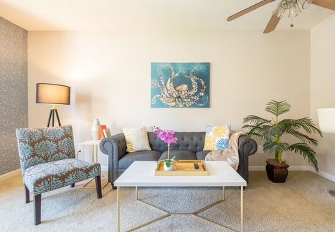 Others La Jolla UTC 42