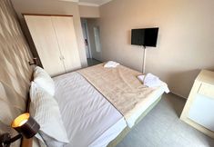 其他 5 Saturn Hotel