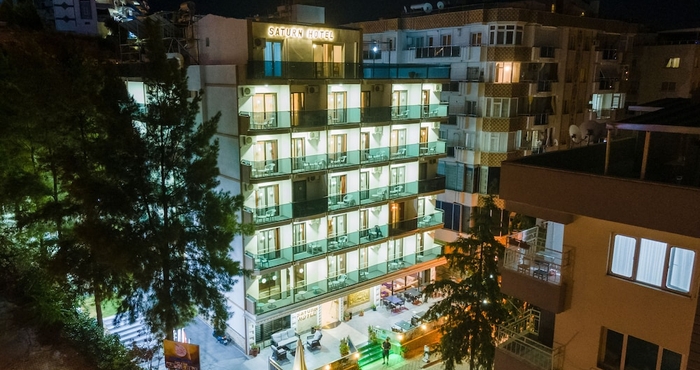 Khác Saturn Hotel