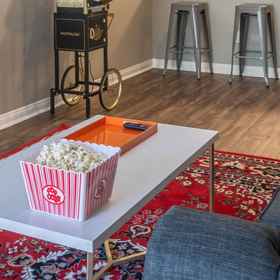 Primary image 1 Beach Suite 209MV, 루벤 H. 플리트 과학 센터 호텔