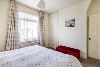 Lain-lain 4 Stunning 2-bed Cottage in Deal