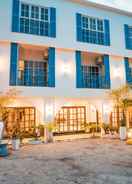 Foto utama Bernese Resort Hotel powered by Cocotel