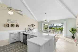Others 4 Treasure Ct. 1258, Marco Island Vacation Rental 5 Bedroom Home by Redawning