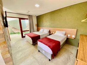 Khác 4 Jubaia Milagres by ER