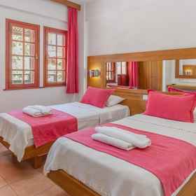 Primary image1Pusula Boheme,费特希耶鱼市飯店