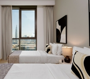 Others 4 Maison Privee - Luxury Apt with Burj Khalifa Vw & Direct Mall Access