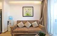 Others 2 Serviced Apartment Vinhomes Metropolis