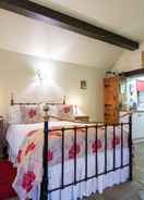 ภาพหลัก Charming 1-bed Cottage in Staffordshire