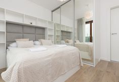 อื่นๆ 2 Okrzei 8 2 Balconies by Renters