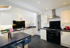 기타 2 Remarkable 3-bed House in Bath