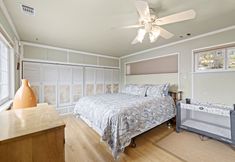 Others 4 Endless Garden Beach Cottage